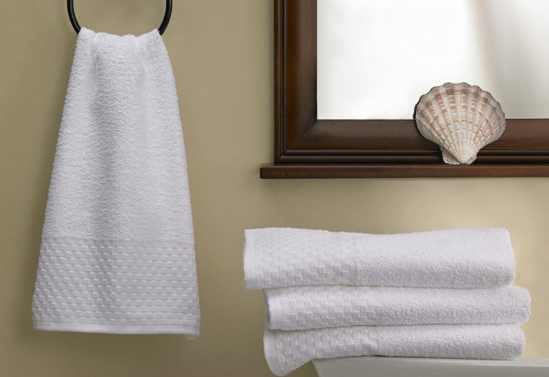 Towel & Hotel
